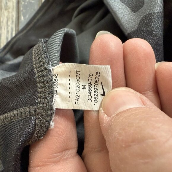 NIKE Women's Dri-FIT One Mid Rise Full Length Camo Leggings Medium Black - Picture 8 of 9